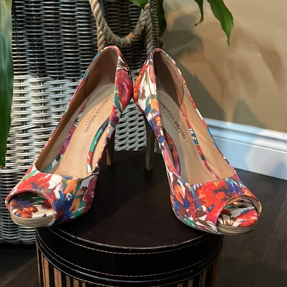Summer sandals / Size 8W - Picture 7 of 8
